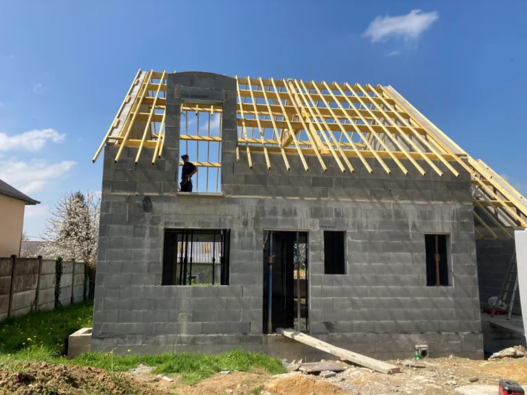 Charpente traditionnelle à Maure de Bretagne (entre Rennes et Redon)