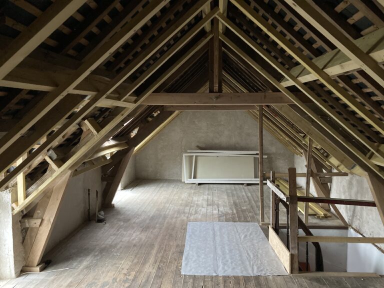 Modification de charpente dans une maison en réhabilitation à Redon